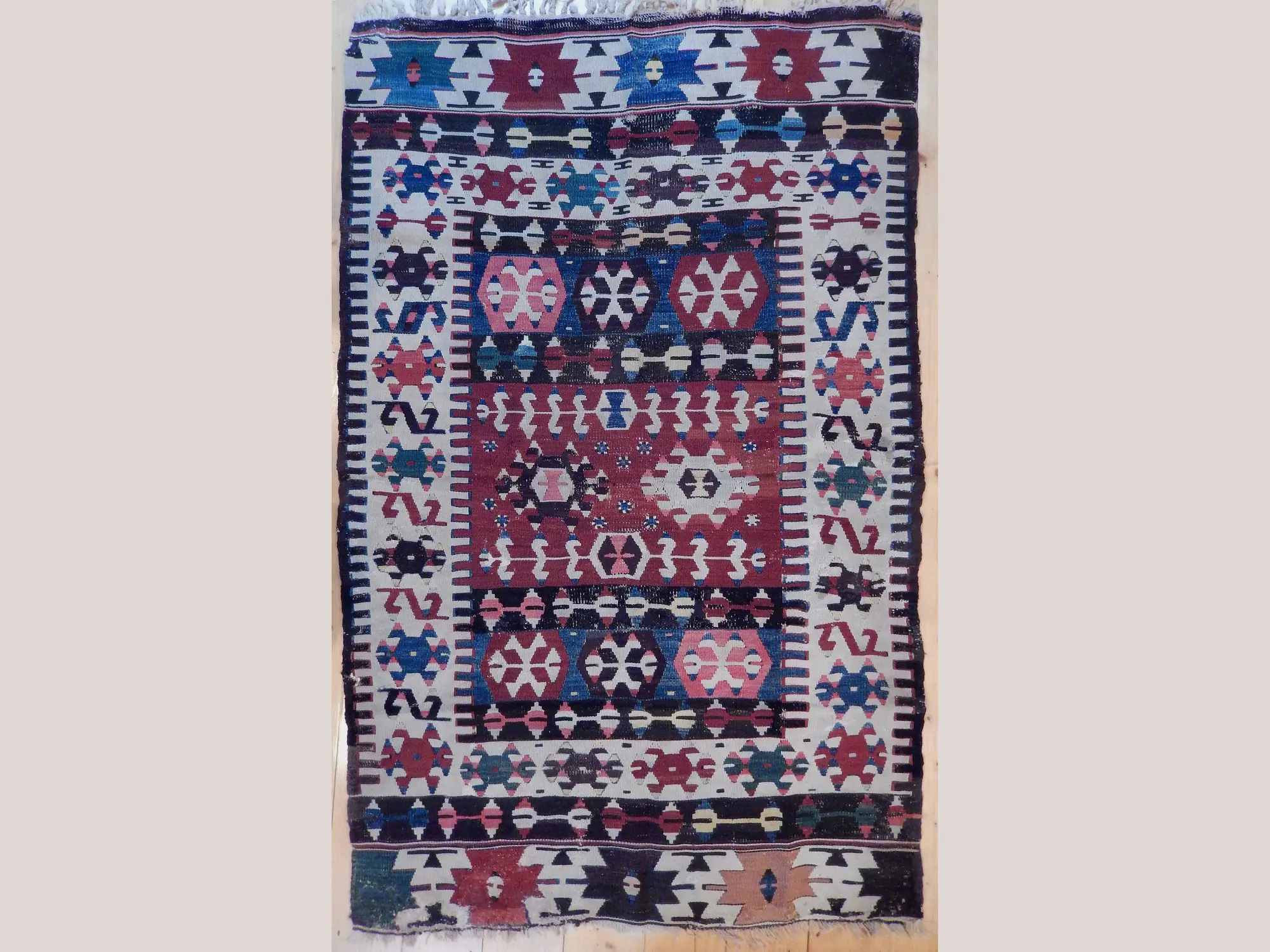 El dokuması halı